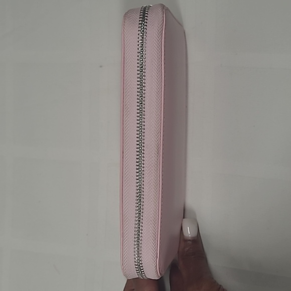 Women's Pink Credit Card Wallet - Picture 2 of 8